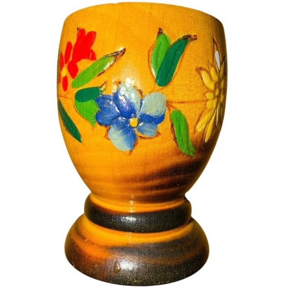 St. Moritz wooden Egg Cup Floral‎ Folk Art Souvenir Holder Hand-Painted collect